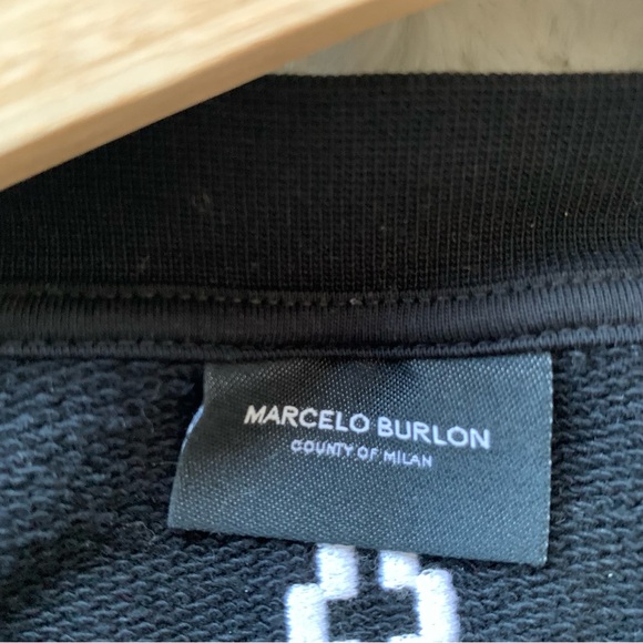 Marcelo Burlon Gorilla Sweatshirt NWOT - Picture 4 of 7